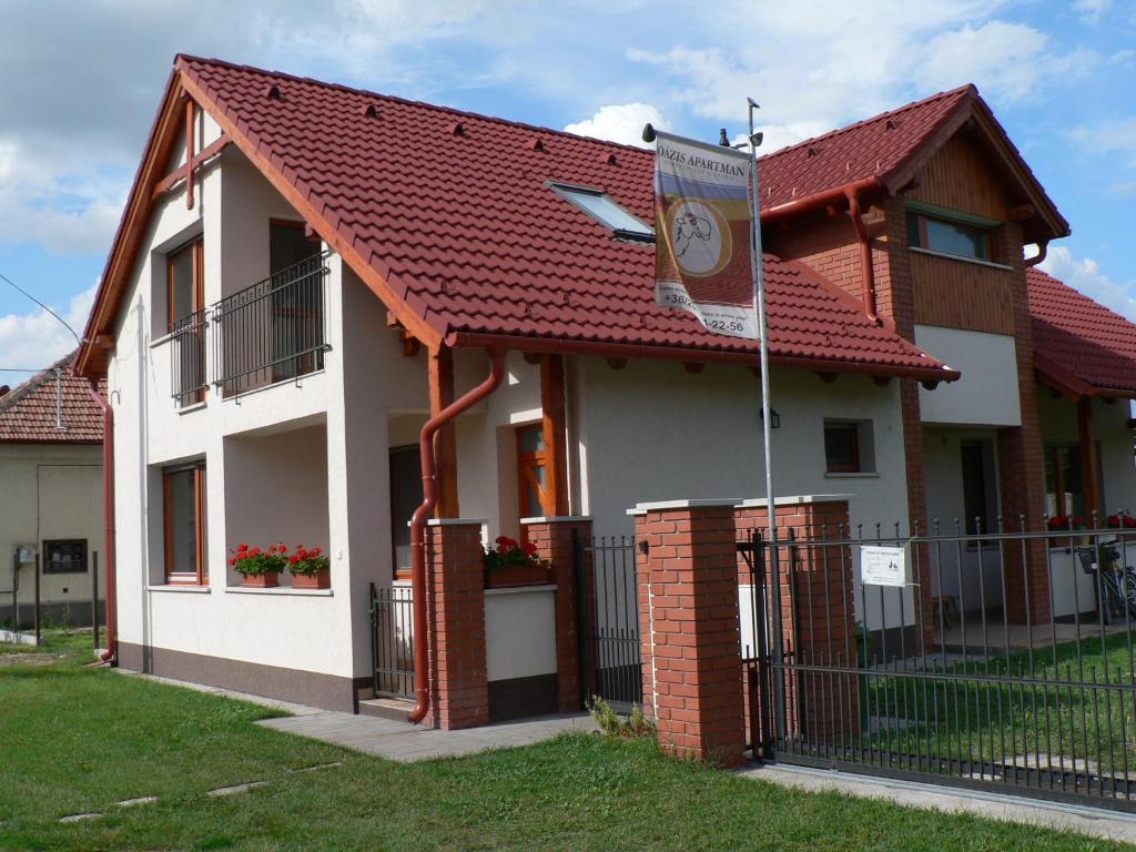 Oazis Apartmanok Mórahalom Екстериор снимка